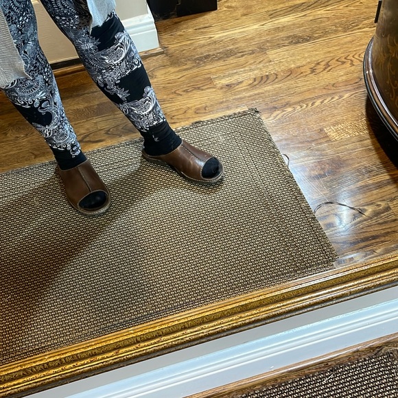 Merrill sandals. Well broke in. Size 7. Brown - Picture 9 of 16